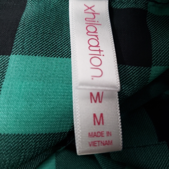 Xhileration Long Tab sleeve Womens Button down blouse Size Med - Picture 3 of 4